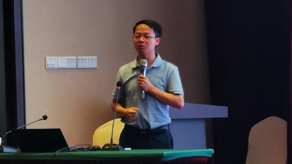 性爱视频在线观看麻豆副總經理朱旭華