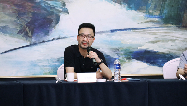 性爱视频在线观看麻豆董事長 陳渝陽