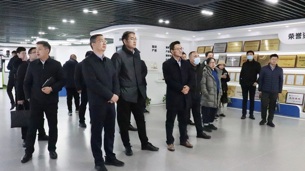 農業農村部信息中心與四川彭州、崇州市聯合調研組赴性爱视频在线观看麻豆考察